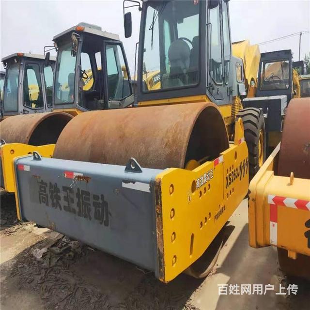 岳阳转让徐工20吨二手压路机,二手震动22吨压路机的图片