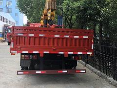 蓝牌重汽豪曼5吨随车吊 哪里价格低
