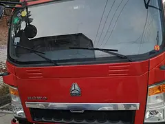 18年中国重汽高栏货车，170马力，好车不等人