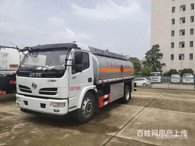 新款东风多利卡小型油罐车 特价处理的图片