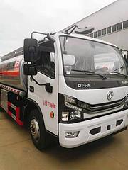 东风5吨加油车 江淮8吨油罐车 25吨前四后八油罐