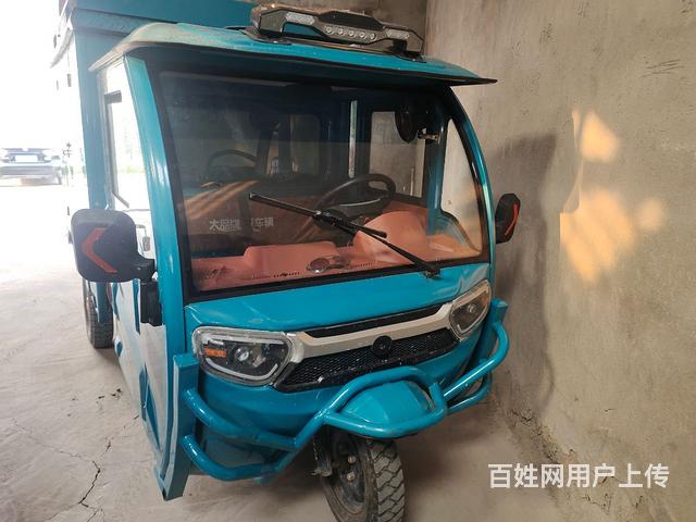 雅迪的图片