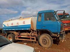 12吨绿化洒水车低价卖