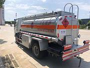 5吨东风国五油罐车 运油车 降价处理包送车