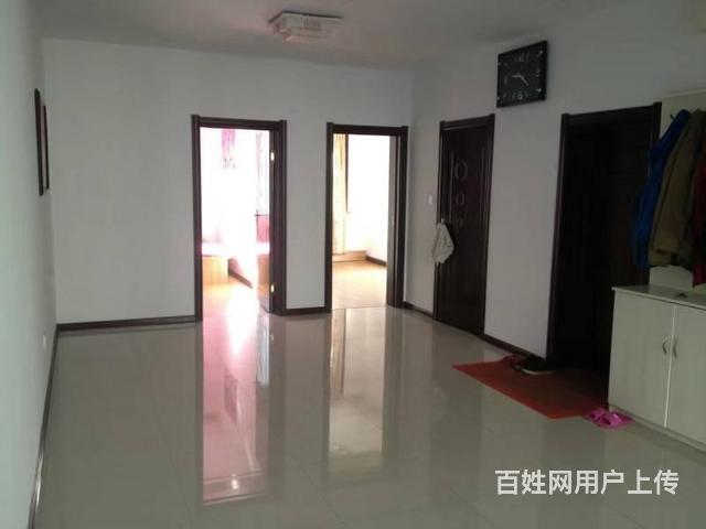 鹿林山民族小区二十四中学区 普通住宅 简单装修的图片