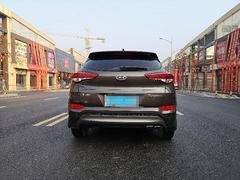 现代 途胜 2015款 1.6T 双离合 GLX 两驱  型