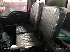 直销东风D17后八轮 20-25吨挖机平板拖车 原厂标配价格