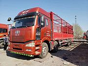九江转让一批前四后八高栏载货车，9米6高栏货车