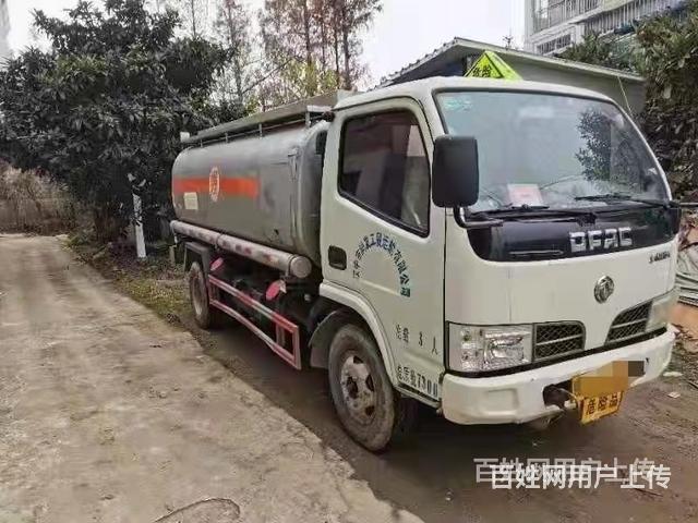 广东揭阳工地用东风8吨可移动加油车手续齐全的图片