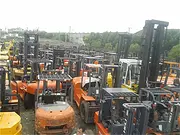 金华哪里买二手叉车，合力3吨5吨叉车急转让