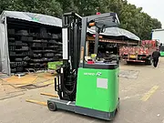 进口丰田二手叉车1吨2吨前移式全电动堆高电瓶叉车