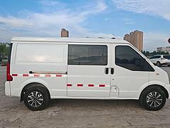 东风小康 小康C35 厢式货车