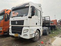 中国重汽 牵引车