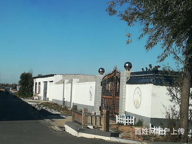 白钢球大门垛子用