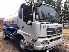 【价格便宜】出售二手洒水车，二手加油车【质量保证】