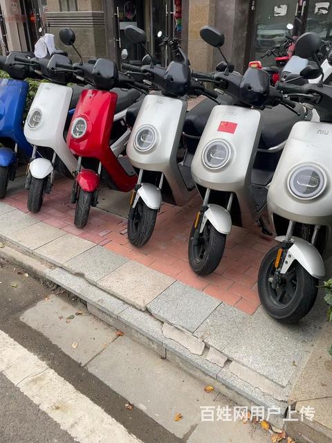 批发零售小牛电动全系车型的图片