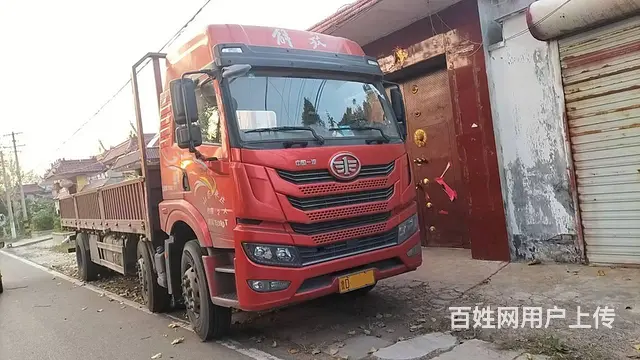一汽 悍V 7米8平板V260马力一手个人户无事故的图片