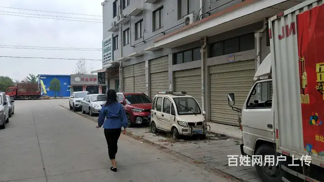 汉川曹家囗个还建的面房。的图片