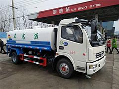 徐州垃圾车洒水车5吨洒水车扫路车勾臂垃圾车厂家直销