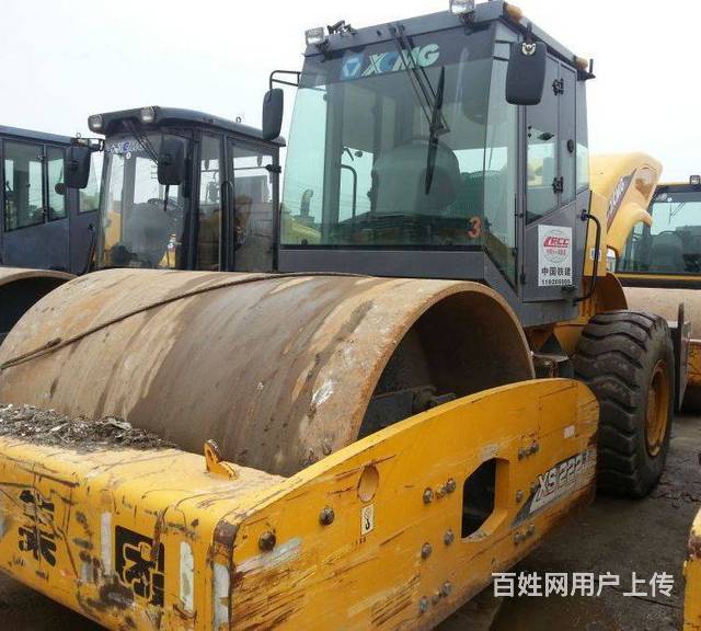 平顶山二手压路机市场 徐工22吨压路机二手现货出售的图片