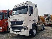 二手豪沃牵引车 540马力 20年豪沃T7牵引车