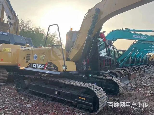 急卖二手挖掘机三一重工135全国包送质保两年手续全的图片