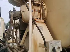 出售多台15年三桥欧曼搅拌车