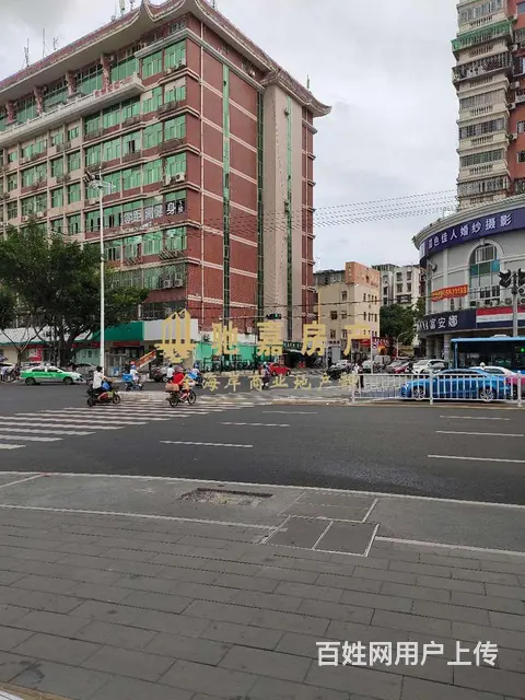 吕厝  旺铺招租 人流量大  适合烘焙美甲美容服装的图片