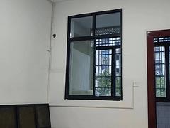 青年中路杨树塘楼区妇幼小区