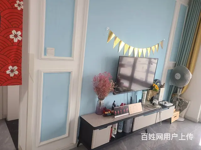 精装修2房出租一间的图片