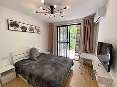 新出1楼带院子哦，朱行二村，精装修全配，实拍图片， 看房方便