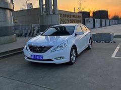 现代 索纳塔 2011款 第八代索纳塔 2.0 手自一体 T