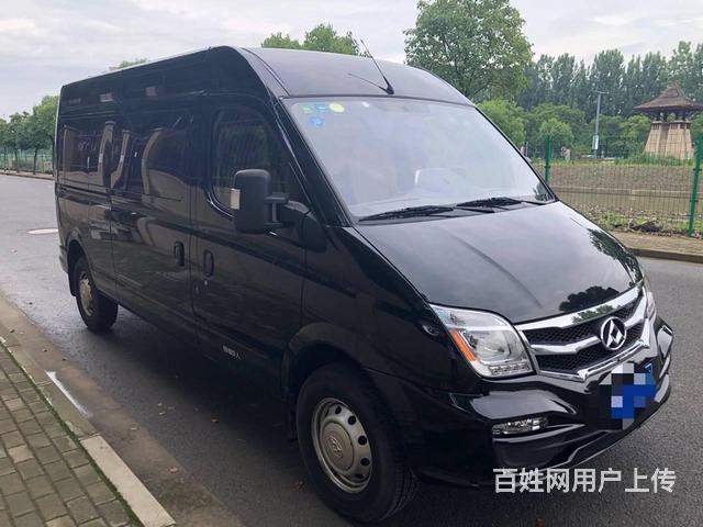 上汽大通v80长轴9座国五排放自动挡首付3万开走