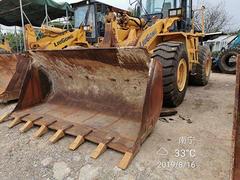转让二手铲车，车况可以放心。本公司绝不做虚假承诺