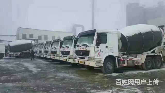 常年收售各种品牌二手搅拌罐车的图片