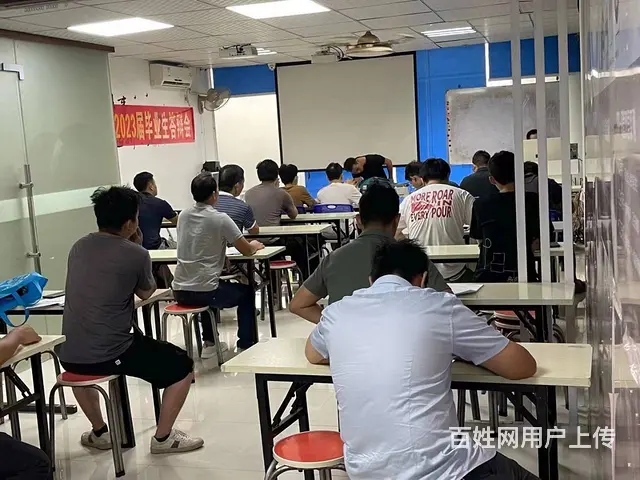 惠阳附近低压高压电工焊工高空上岗证复审报名费用的图片
