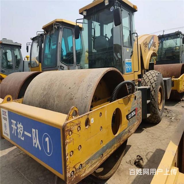 伊犁二手压路机市场 转让旧徐工22吨压路机原装的图片