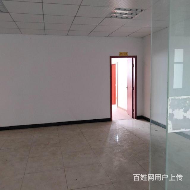国汽城二楼写字楼出租，直租无中介费，房租包含物业费的图片