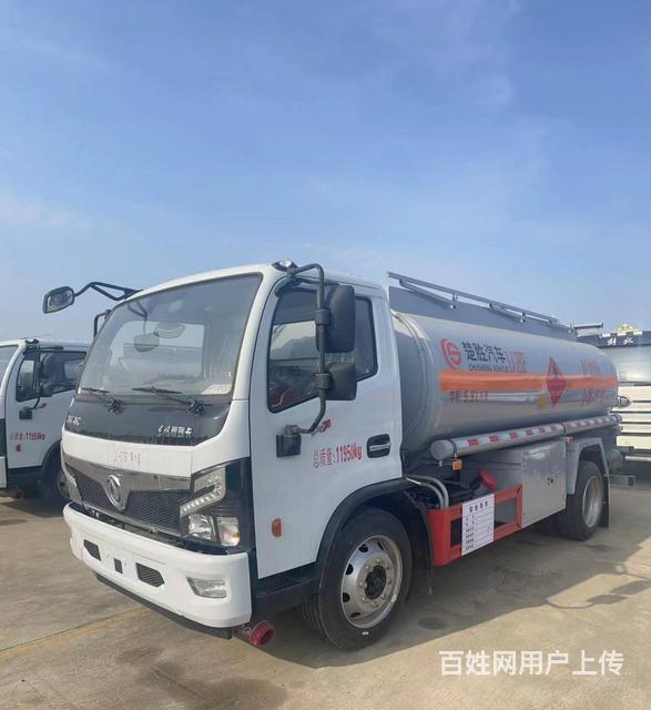 东风福瑞卡8吨油罐车 新型运油车结构合理 现车实价的图片