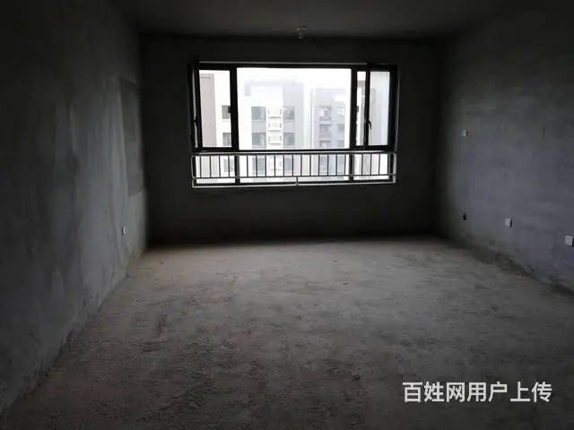 天鹅名筑 普通住宅 毛坯房送储藏间可以贷款的图片
