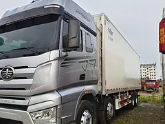 出售解放精品大J7冷藏车，带全险