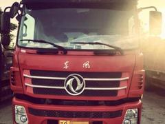 东风前四后四自卸车
