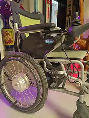 闲置物品    鱼跃牌电动轮椅