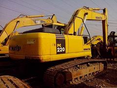 低价出售原装小松200、220、240等二手挖掘机