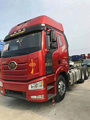 一汽解放 J6P 牵引车 国5，车况原版包提户分期
