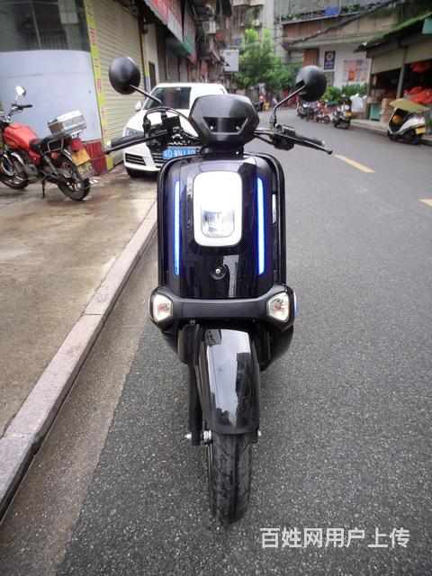 出售新到店2018年尾e酷雅马哈100cc,正牌证