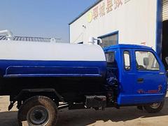 全新小型吸粪车