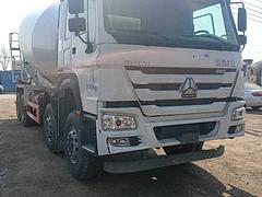 19年二手豪沃搅拌车 大20方前四后八380马力