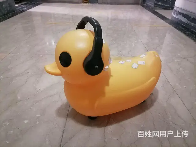 小黄鸭儿童车 - 图片