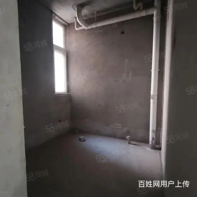 豪景庄园 3室一厅毛坯房 - 图片 3